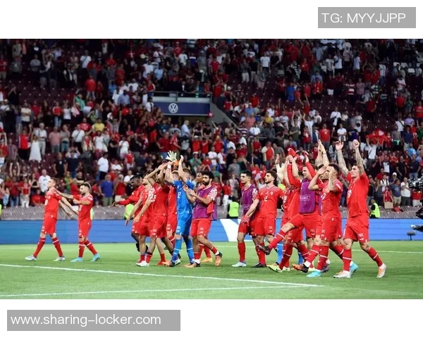 足球明星在瑞士滑雪意外身亡引发全球哀悼与关注 足球明星在瑞士滑雪意外身亡引发全球哀悼与关注