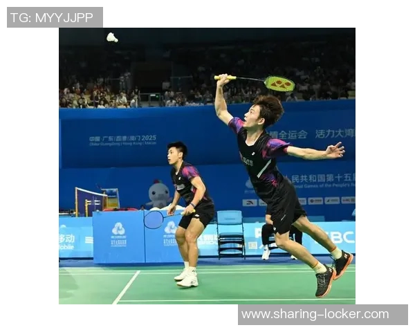 赛后分析:北京羽毛球队与西安羽毛球队在比赛中的灵活性对比探讨 赛后分析:北京羽毛球队与西安羽毛球队在比赛中的灵活性对比探讨