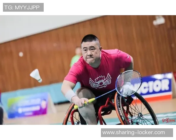 成都羽毛球队团队协作变革引发热议助力竞技水平提升与发展 成都羽毛球队团队协作变革引发热议助力竞技水平提升与发展