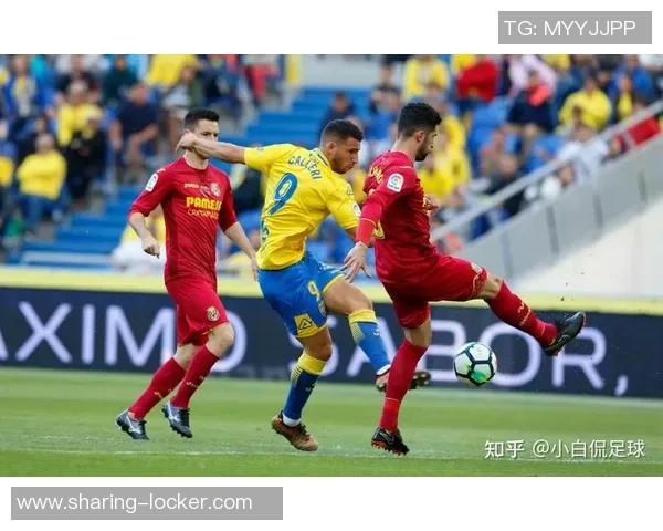 足球明星扇耳光事件引发热议背后真相揭秘与公众反应分析 足球明星扇耳光事件引发热议背后真相揭秘与公众反应分析